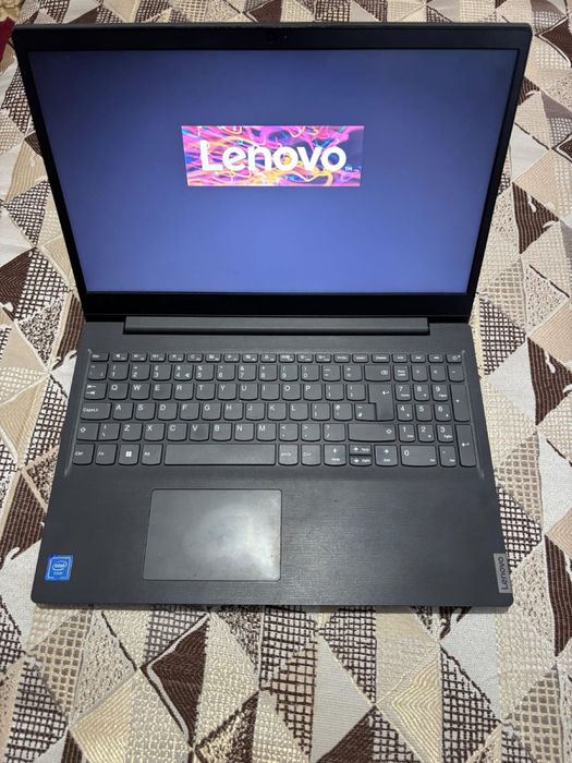 Продается ноутбук