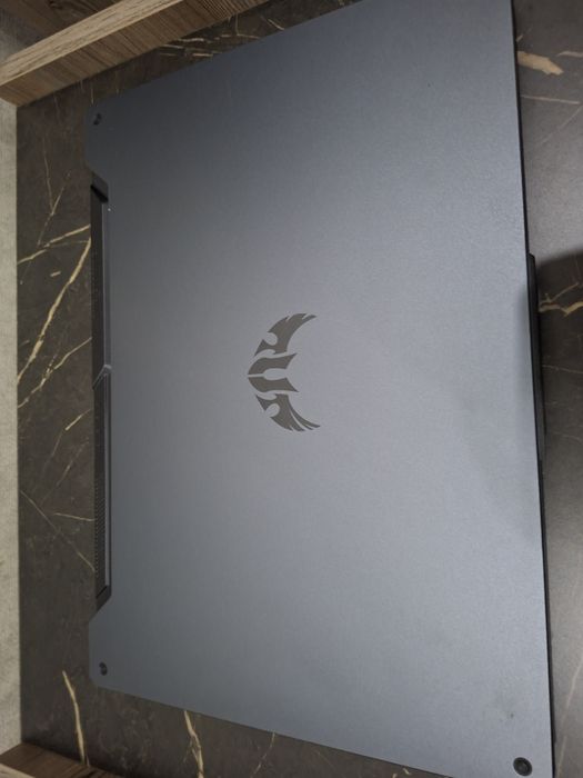 ASUS TUF Gaming A15 / Ryzen 7 / RTX 2060 / 24GB RAM / SSD 512GB