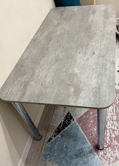 Универсальный стол