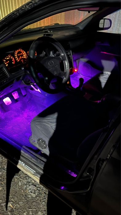 Тойота карина е.