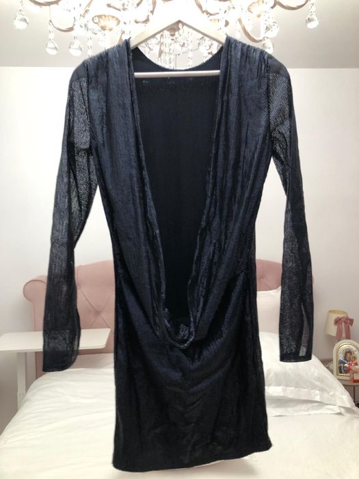 Vand rochie ocazie