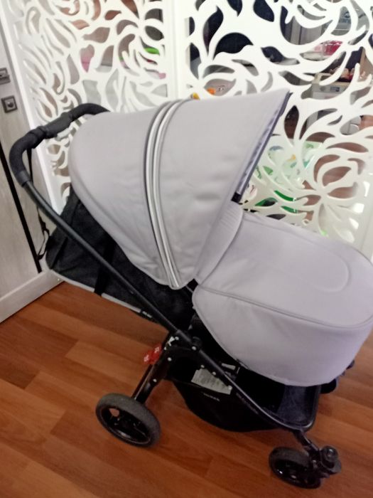 Продам детскую коляску и велосипед