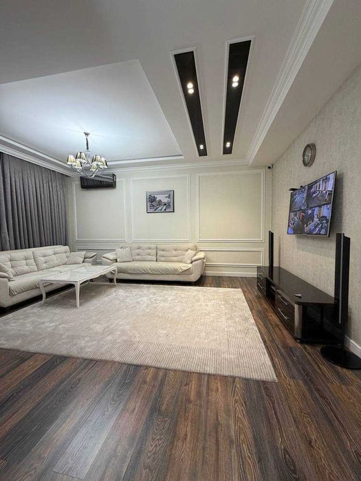 4-комнатная квартира 105 м² в ЖК Дархан с ремонтом и охраной