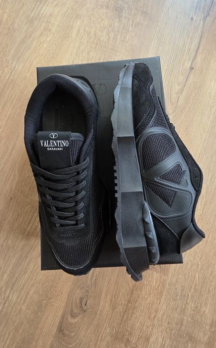 Мъжки маратонки обувки сникърси   Valentino