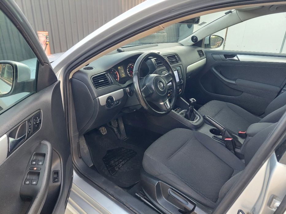 Volkswagen jetta euro 5 benzina