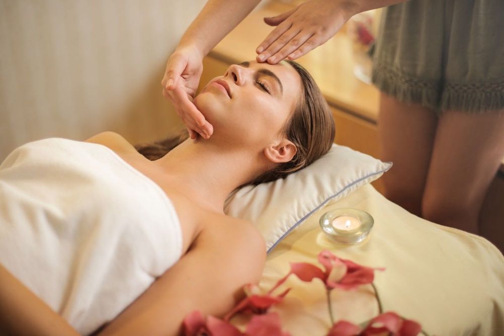 Masaj Terapeutic cu Pietre Vulcanice