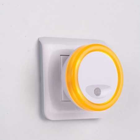 Нощна лампа за контакт SCS Sentinel за детска стая