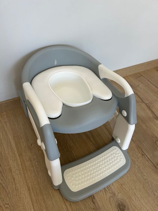 Детско гърне и седалка адаптер за тоалетна чиния 2 в 1