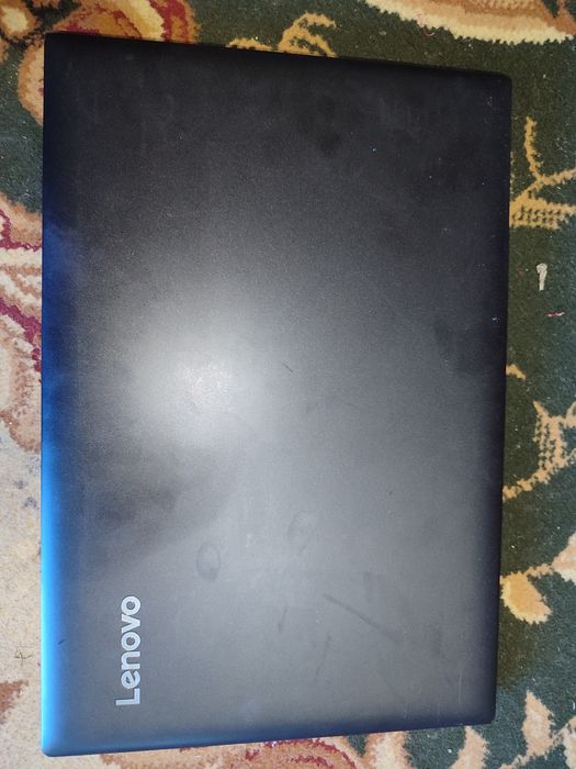 Lenovo katta ekran zaryad ushlaydi