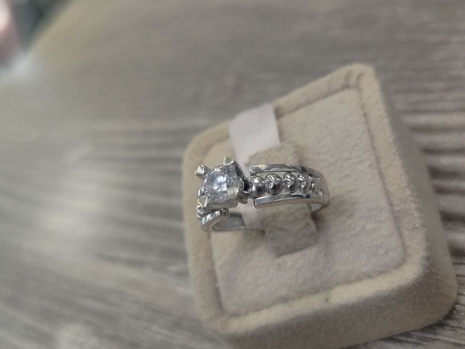 Златен пръстен 3.69гр / 14К