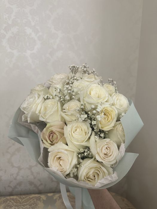 Цветы свежие, сегодняшние