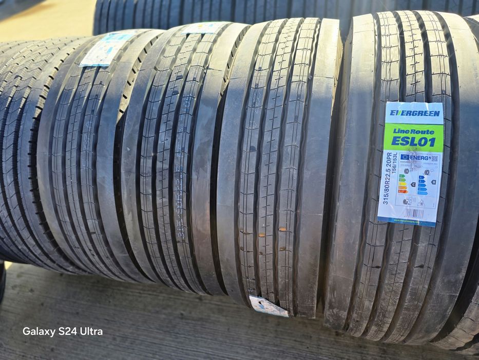 Anvelope 315 80 22,5 noi direcție și on/ of