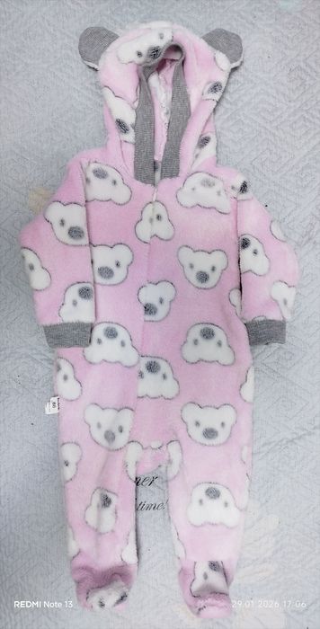 Продам полукомбинезоны на девочку