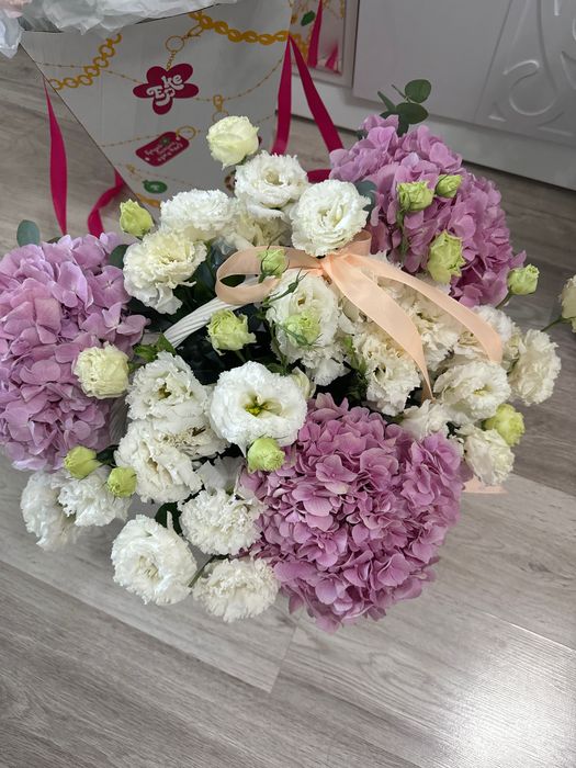 Цветы только что получили можете забрать