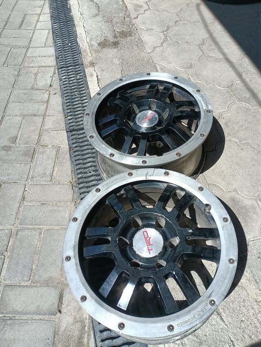 Диски. R17 psd6'139.7 TRD пара