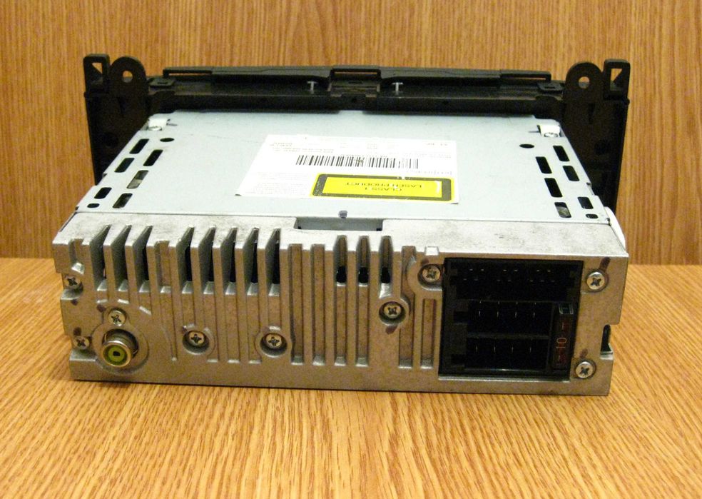 Radio CD MP3 player Dacia Ford Mercedes Daihatsu Smart casetofon