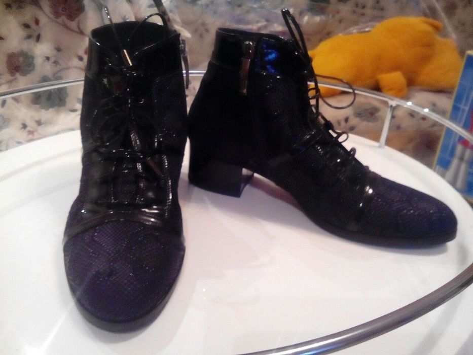 ботинки женские кожанные