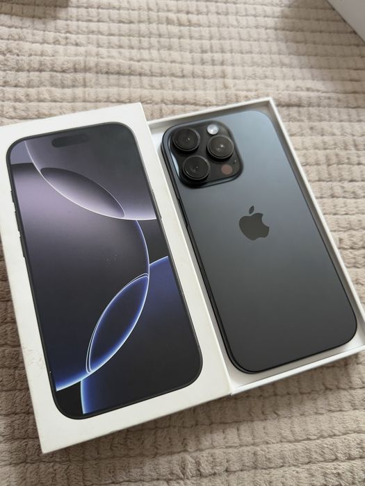 iPhone 16 Pro black