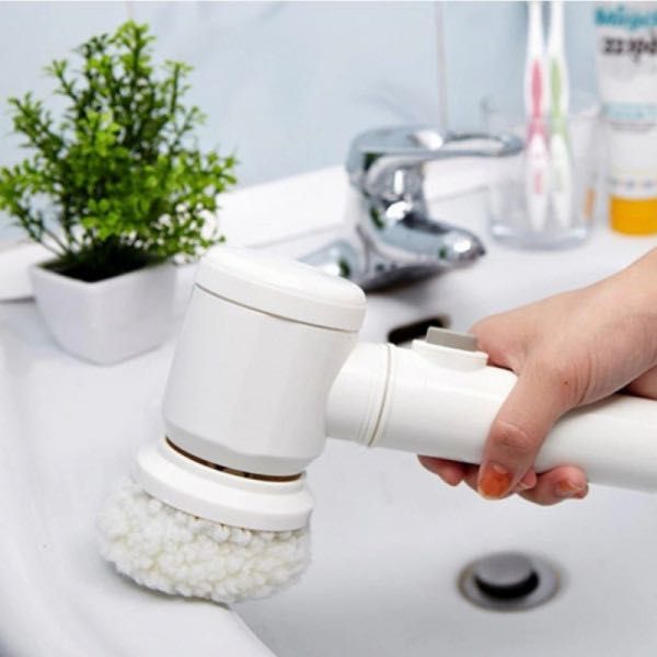 Акумулаторна четка за почистване за баня и кухня