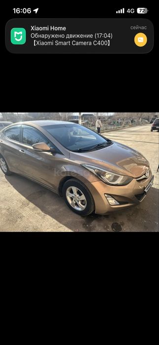 Елантра хюндай.