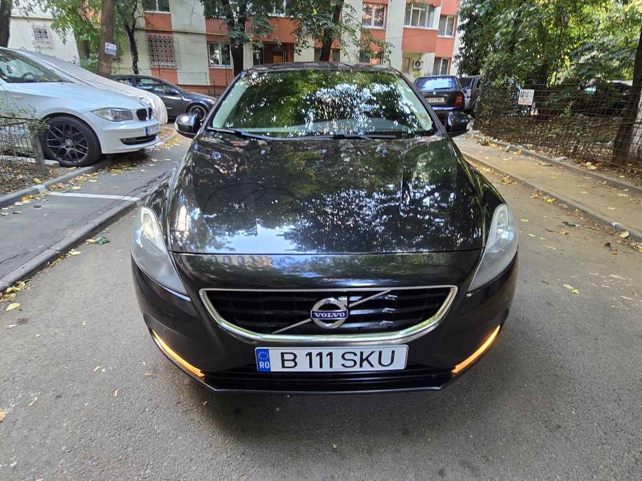 VOLVO V40 2015 — imagine 2