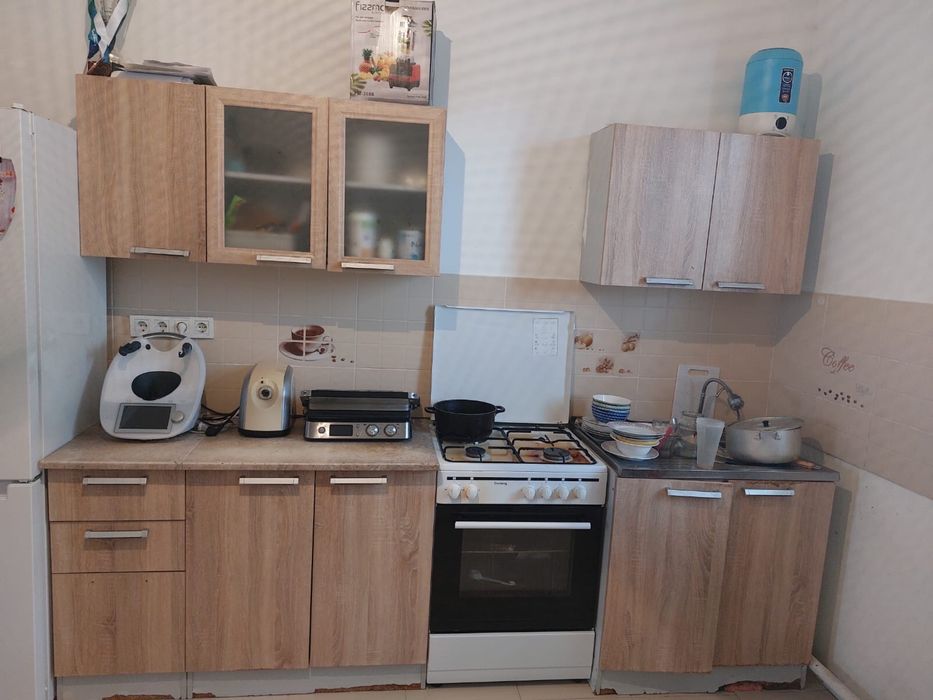 Кухонный гарнитур размер 2 метр