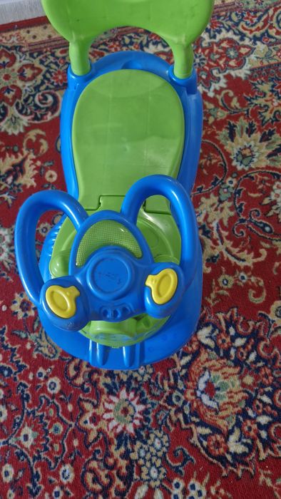 Детский машинка  продам