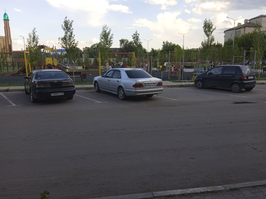 Мерседес Е 210 продажа