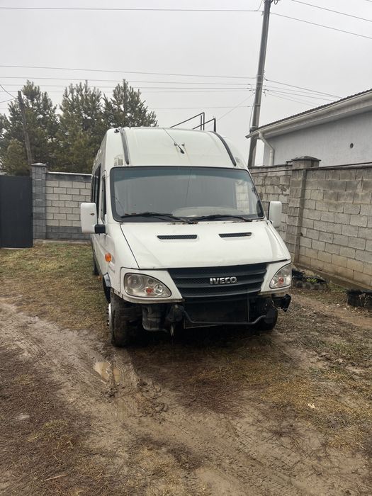 IVECO DAILY 2013 года
