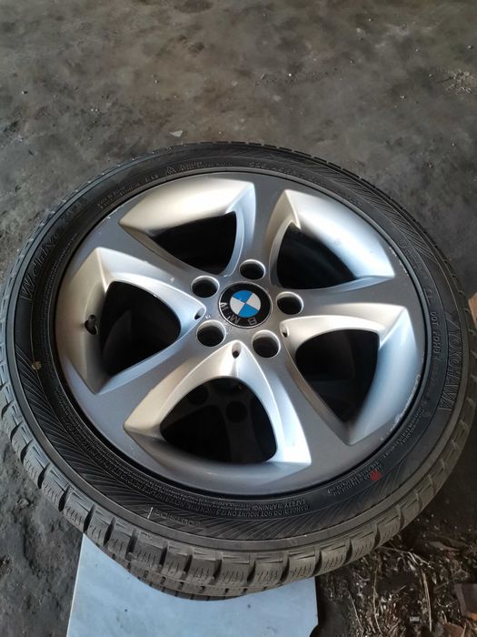 Нови Зимни Гуми YOKOHAMA  и  аломиниеви Джанти  БМВ 118  225/45/R17