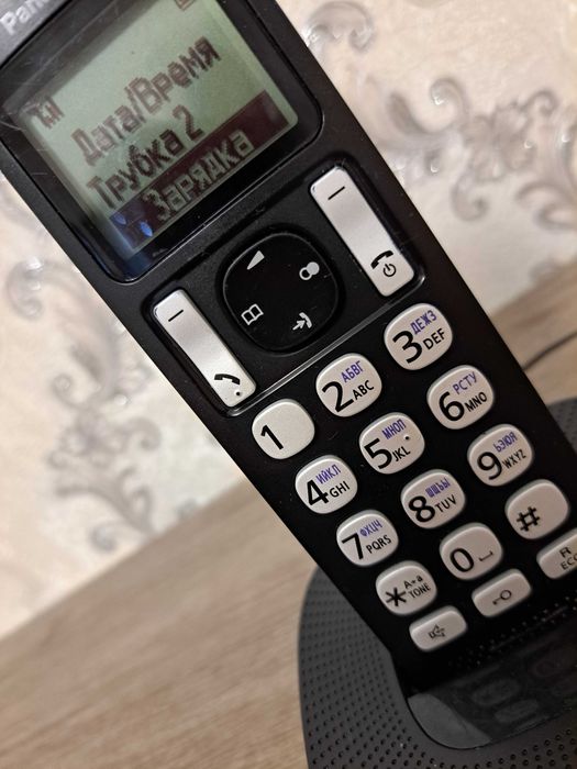 Радиотелефон Panasonic KX-TCD310 в хорошем состоянии