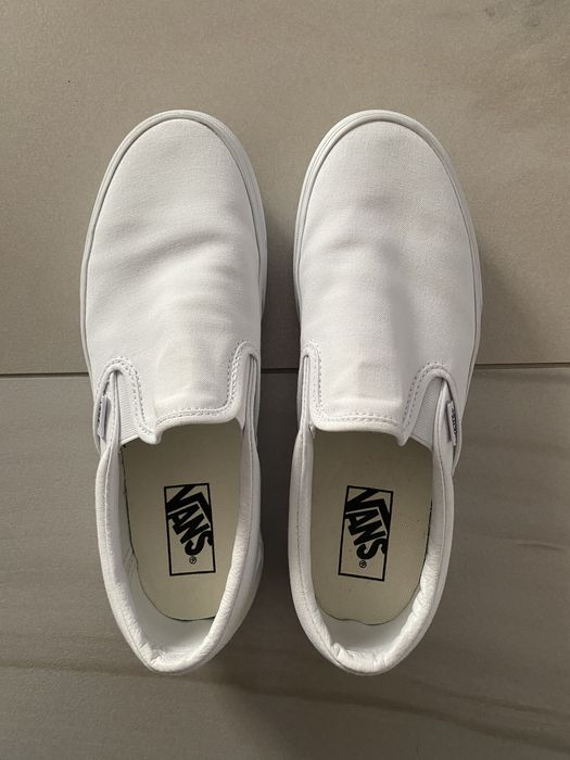 Vans slip-on platform