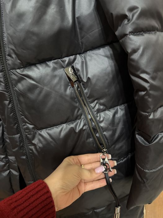 Продам пуховик в отличном состояний