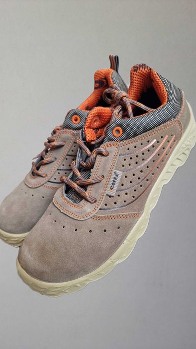 Специальная обувь