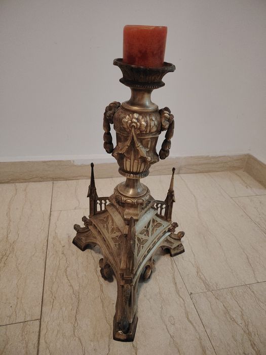 Spectaculos sfeșnic antic  de podea  din bronz masiv in stilul Baroc,p