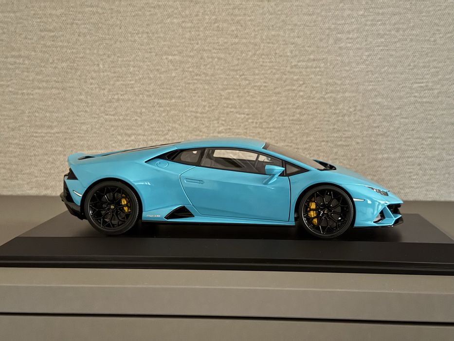 Колекционерски автомобил 1:18 Lamborghini Huracan EVO