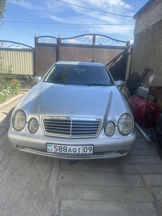 Продам Мерседес CLK W 208 5,5 свап