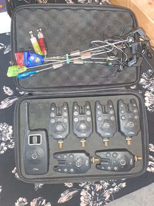 De vanzare
-Set avertizorii fl+ 6 swingeri, 450 ron
-O mulineta prolo