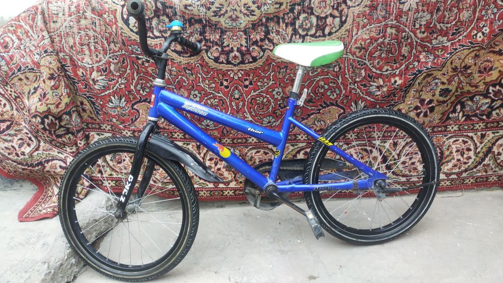 3 ta velosiped sotiladi. Komplekt