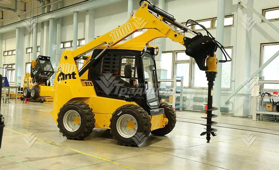 Ямобур (вращатель) на мини-экскаватор XCMG XE35 Delta(Англия)