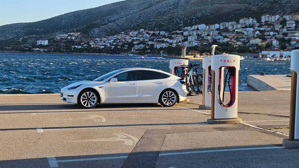 Tesla Model 3 Standard Range Plus
