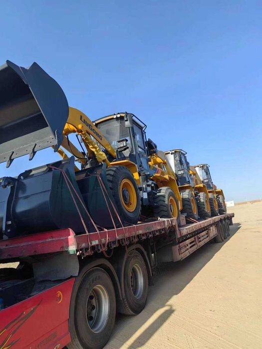 Фура, газель, площадка, трал, полуприцепы.