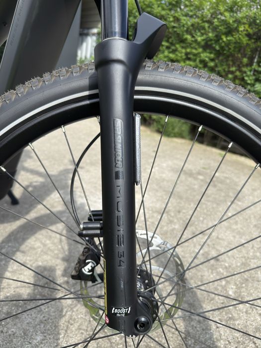 Bicicleta electrica Riese & Muller Charger 5