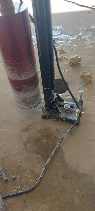 Executam gauri hote ,centrale , clime și alte  în caramida și beton