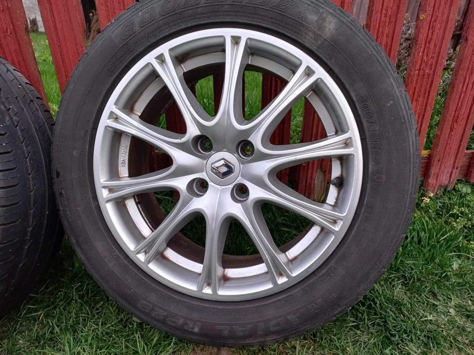 set 4 jante si roti renault