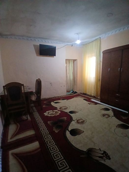 Сергели тумани.(Еуцлик.Масив-5рупарасидаги куча) 3.1соток 4хона.