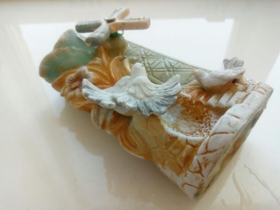 Подставка для ручек и карандашей.