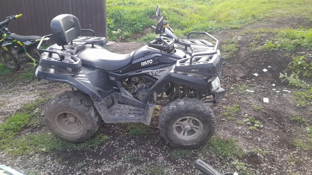 Квадроцикл продам