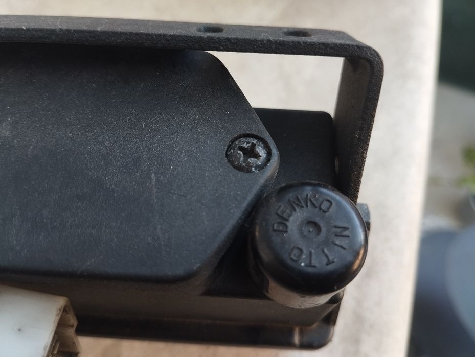 Стари халогени уневерсални фарове