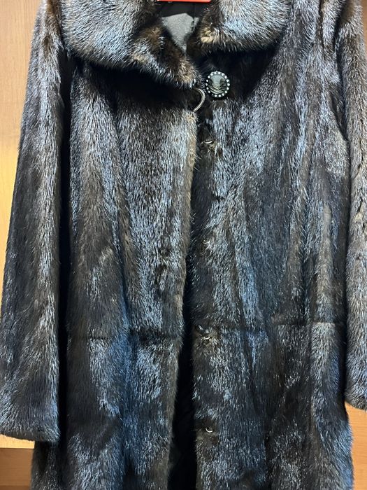 Продам норковую шубу